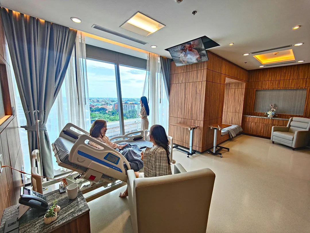 VIP FAMILY ROOM Price 19000 baht WIH International Hospital Thailand